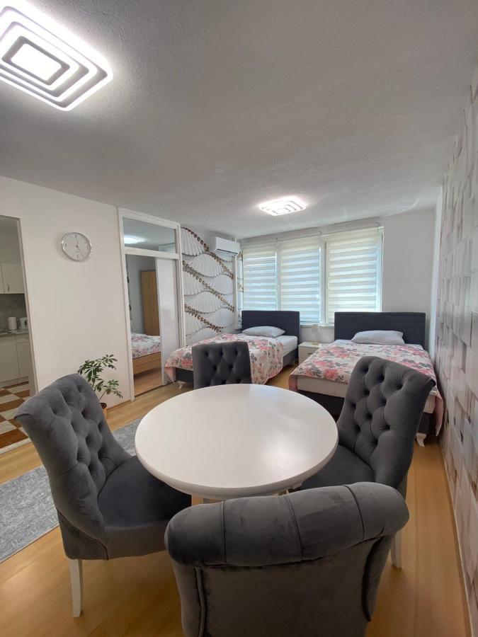 Apartman Citylux Bihać Exterior foto